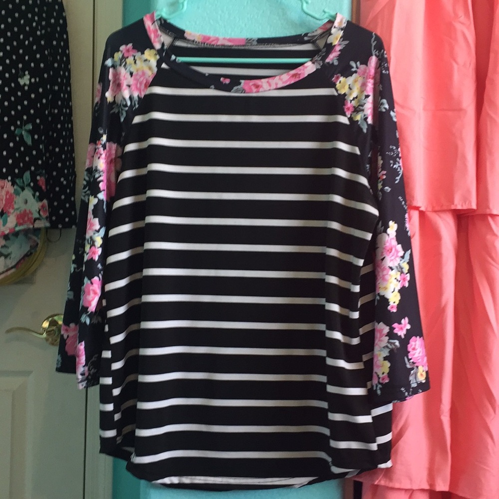 Black/White Striped & Floral Baseball Tee!